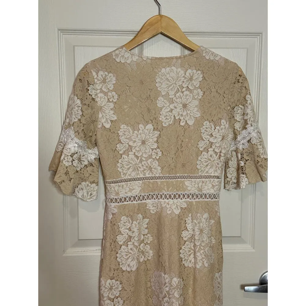 Saylor Beige/White Floral Dress Size S - Image 4