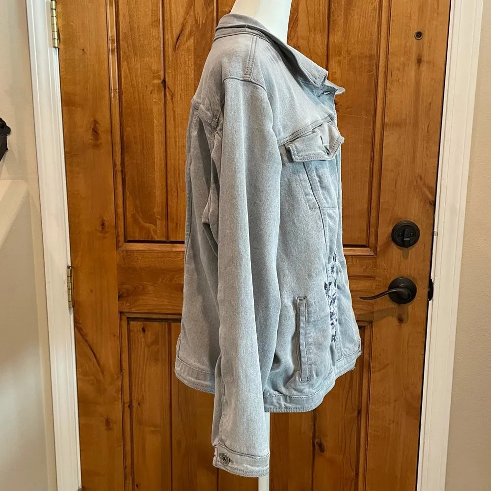 DG2 by Diane Gilman appliqué Jean jacket, 2X - Image 4