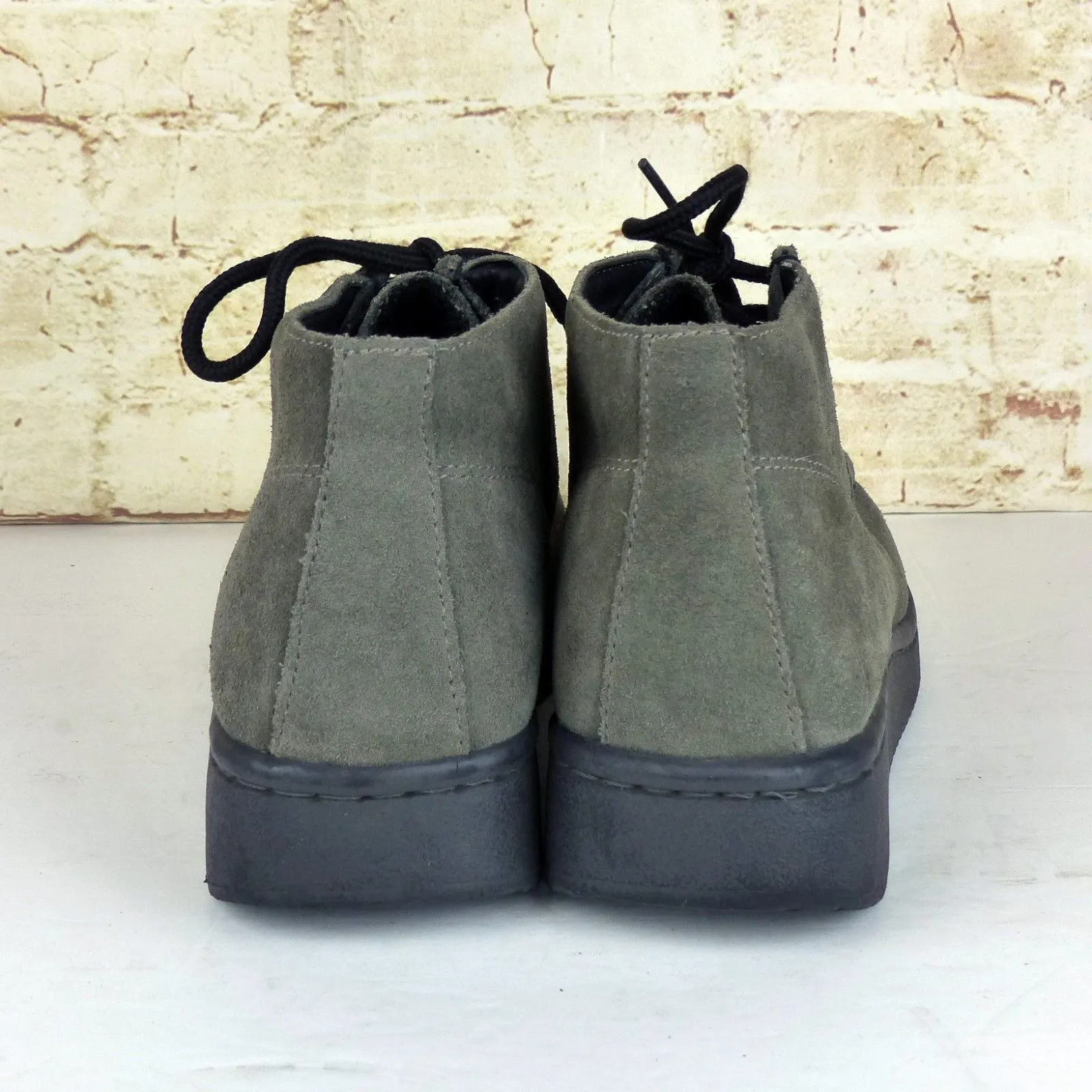 Candies Chukka Boots Women 8 Gray Suede Moc Toe Wallabee Lace Up Casual Y2K VTG - Image 6