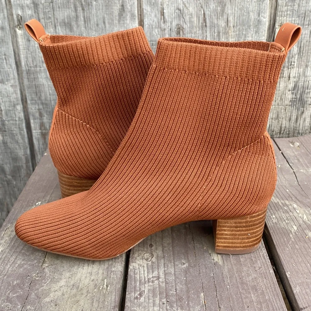 Joie Chestnut Brown Neely Heeled Soft Ankle Sock Boots Size 8 - Image 4