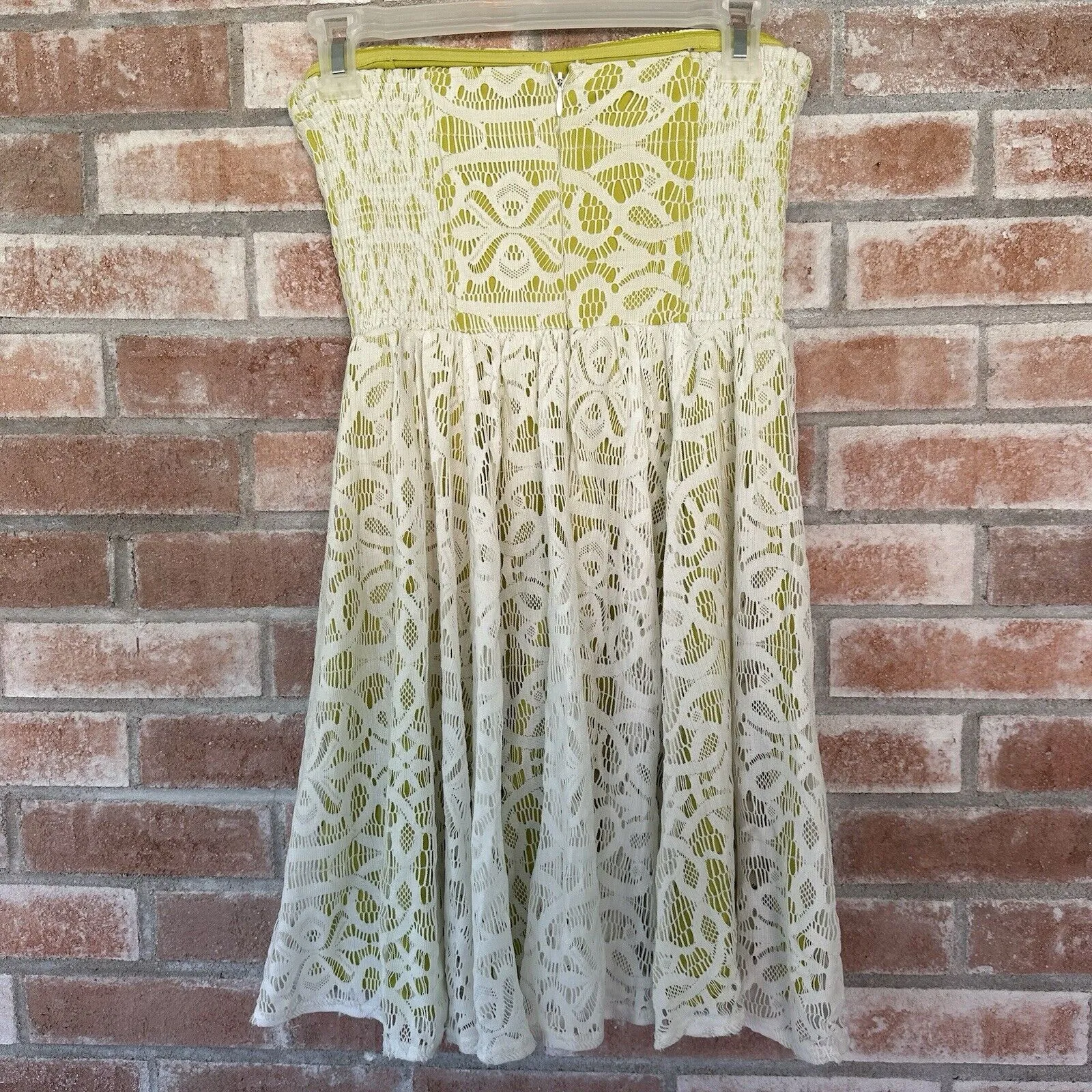 Guess Strapless Crochet Lace Party Dress Size 2 Lime Green Y2K - Image 5