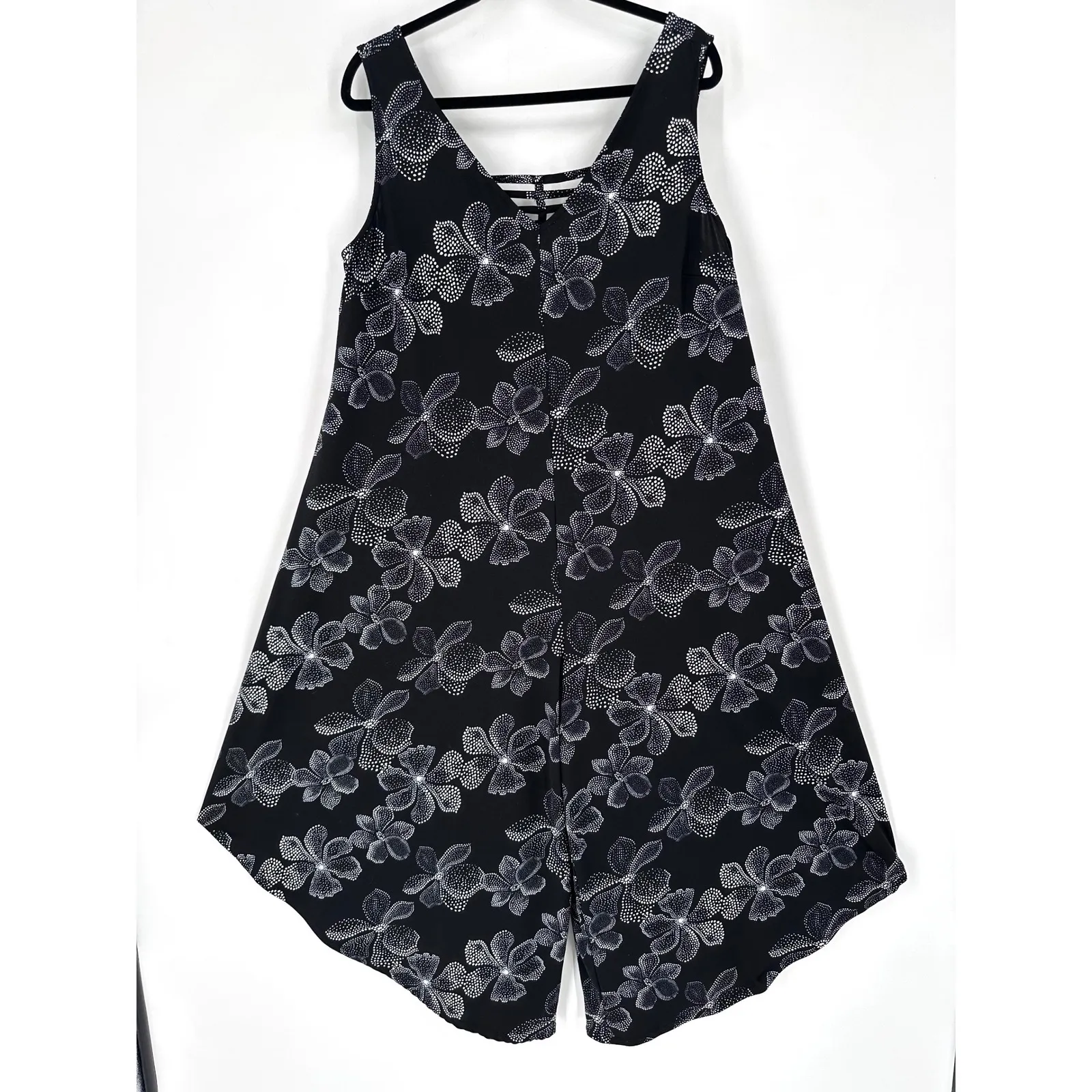 Cocomo Women's Black Floral Print V Neck Wide Leg Jumpsuit Size L Liquid Knit Size L - Image 2