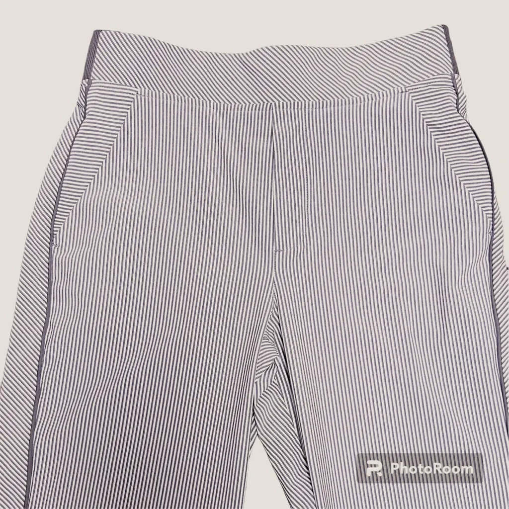 Athleta Gray Off White Stripe Brooklyn Ankle Pant Pull On Stretch Tapered 4 - Image 2