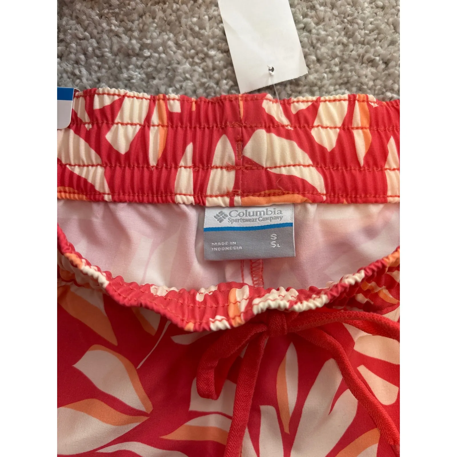 Columbia Womens Coral Floral‎ Shorts Casual Summer Beach Vacation size small - Image 2