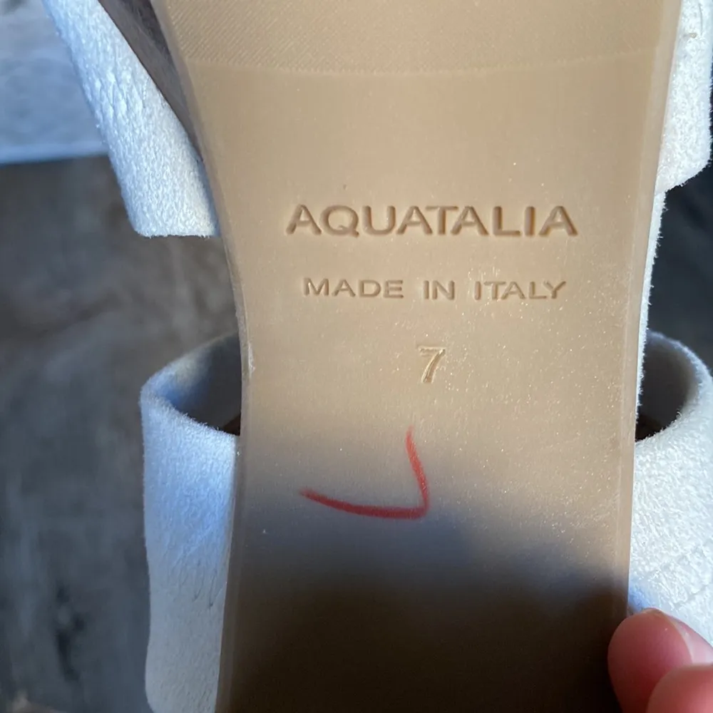 Aquatalia Summer Ivory Leather Criss Cross Slip on Block Heels - Image 6