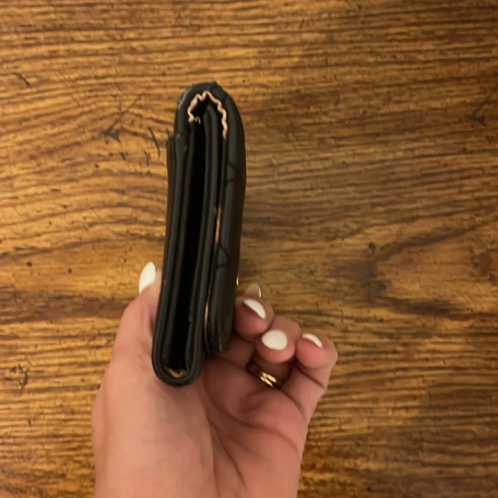 Jessica Simpson Black Wallet - Image 5