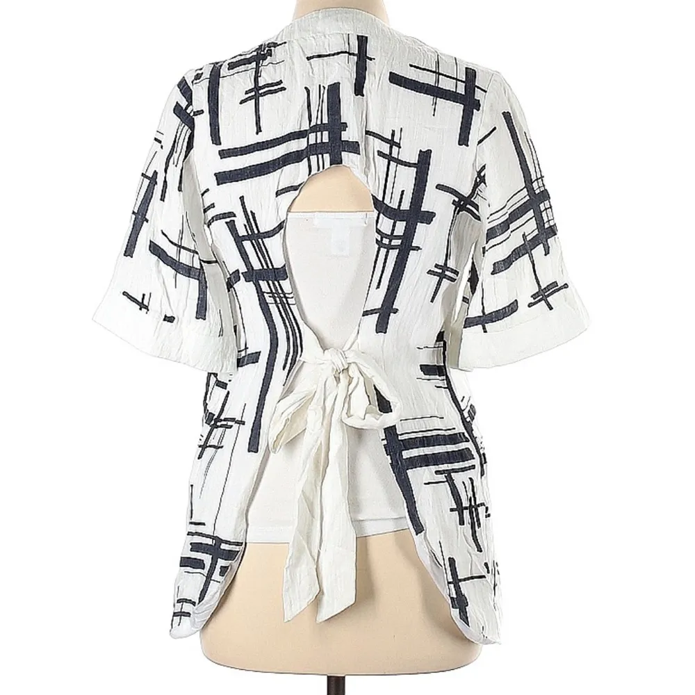 L’atiste by Amy short sleeve cutout jacket size Large - Image 2