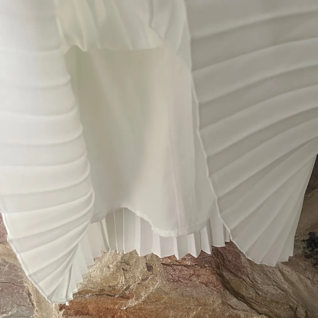 Commense Pleated Hem Mini Dress size small White - Image 6