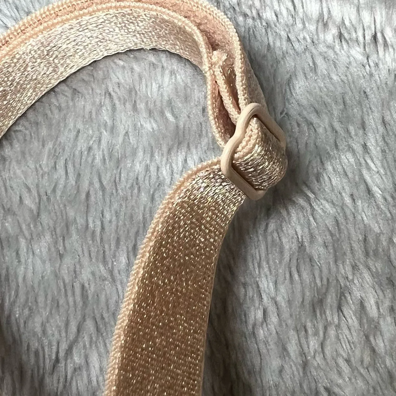 Maidenform NWT Beige Tshirt Bra Size 38D Adjustable Underwire Casual Comfort - Image 7