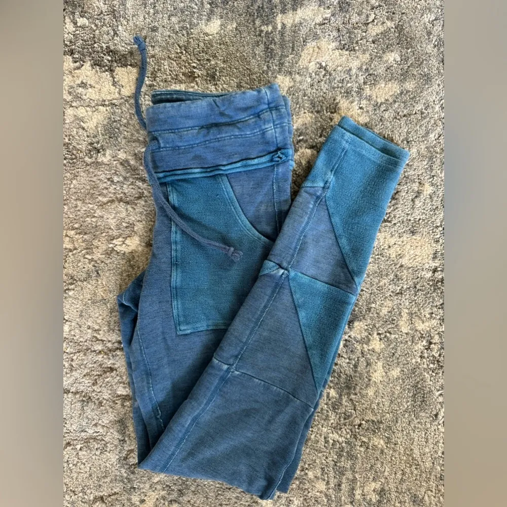 Free People Kyoto Leggings in blue - Image 8