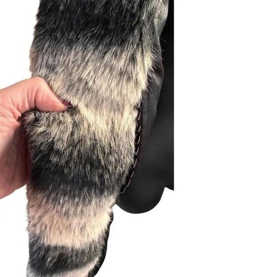 Rachel Zoe Women XS Striped Faux Fur Black White Grey Scandi Soft Old Money Vest - Image 5