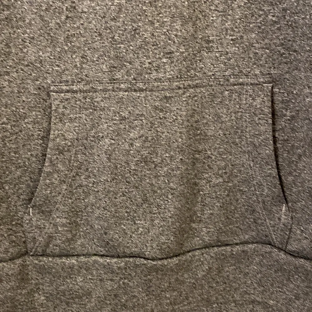 The North Face Hoodie size M BNWOT have two front pockets length 24” - Image 3