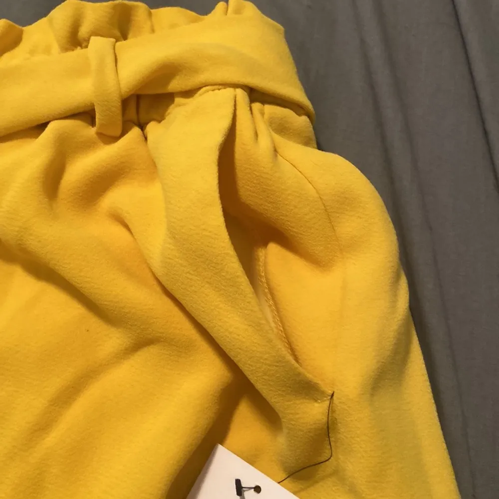 Eloquii  Yellow Ruffle Waisted Belted Shorts - Image 4