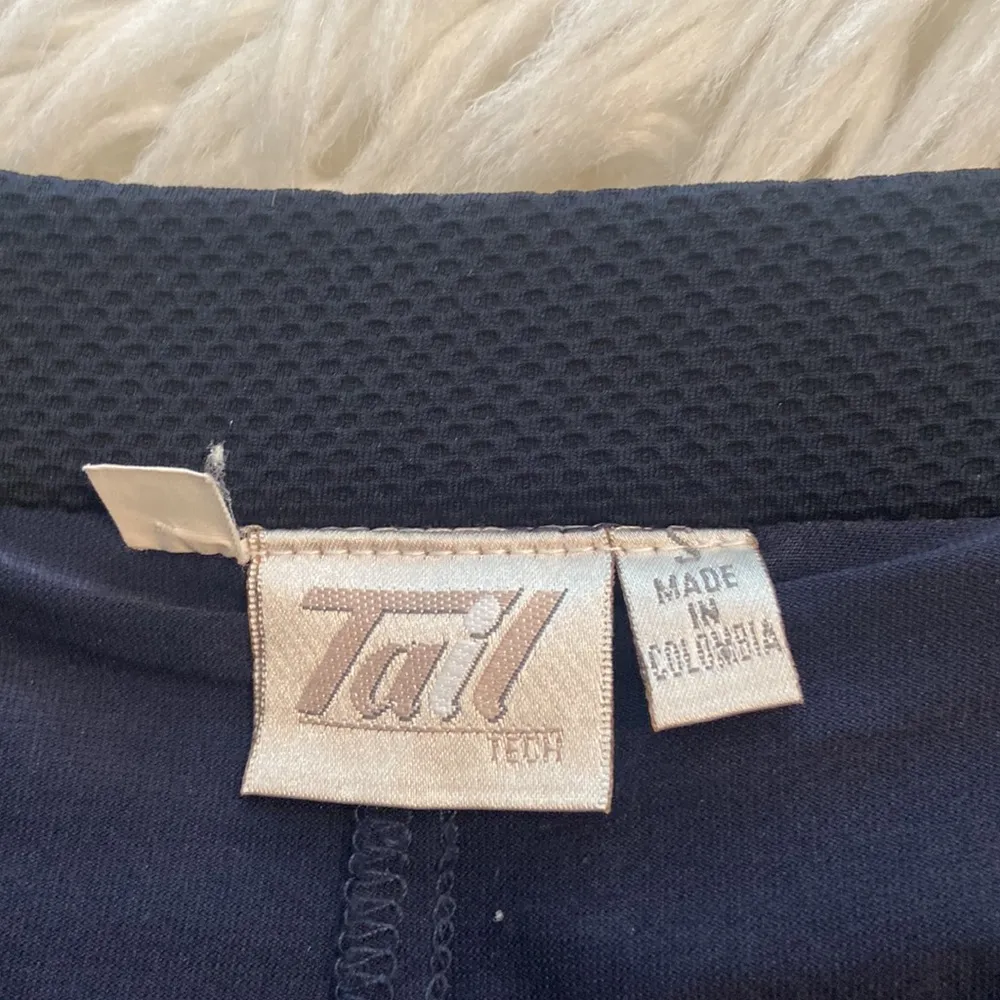 TAIL TECH Skorts size S length 16” waist 26” elastic two front pockets - Image 4