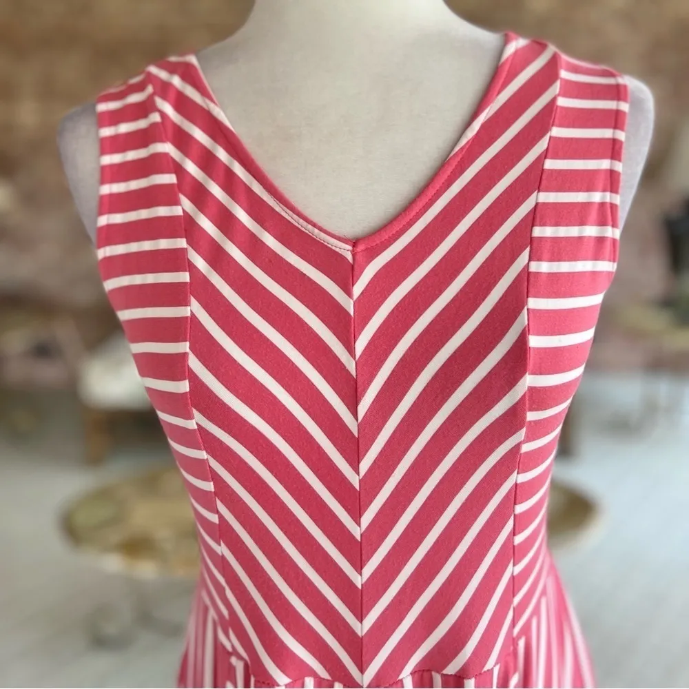 Charming Charlie Dress Skater Pink Striped Skater Sleeveless Stretchy V-Neck M - Image 5