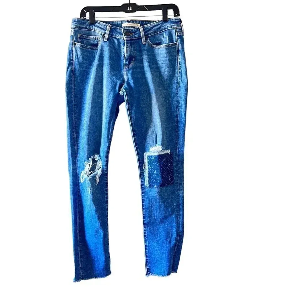 Levi’s 711 Women's‎ Cotton Skinny Distressed Patch Jeans 29 - Image 2