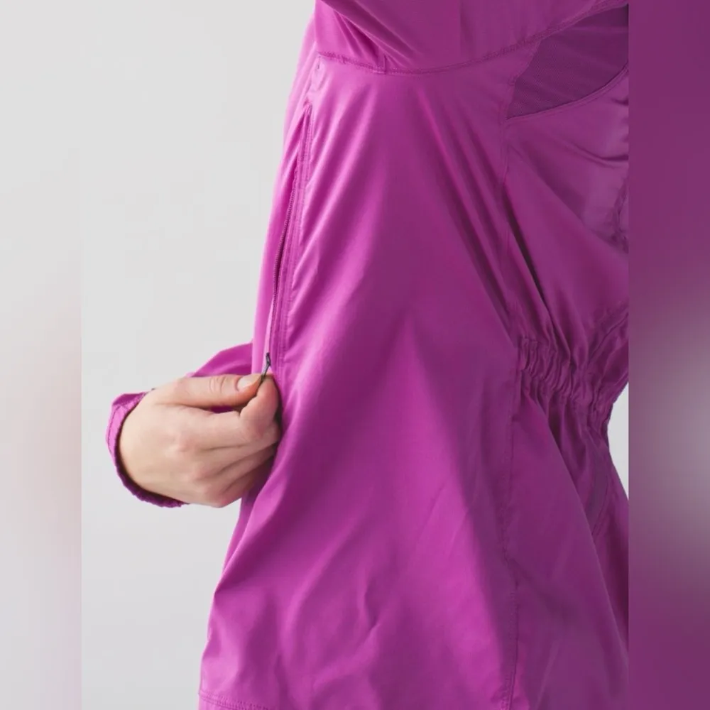 Lululemon Gather And Sprint Hooded Jacket Ultra Violet Size 6 - Image 4