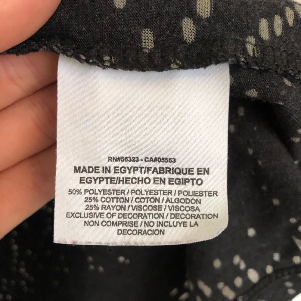 Women’s Black Patterned Burnout Glitch Nike T Shirt Size L - Image 8