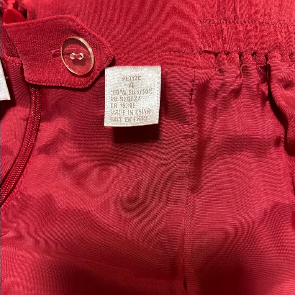 Dana Buchman silk pencil skirt Size 4P - Image 6