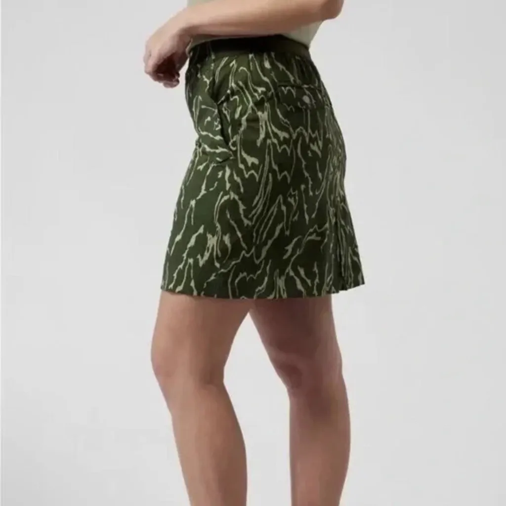 Athleta Vienna Cargo Skort Voyage Eucalyptus Olive Size 0‎ - Image 4