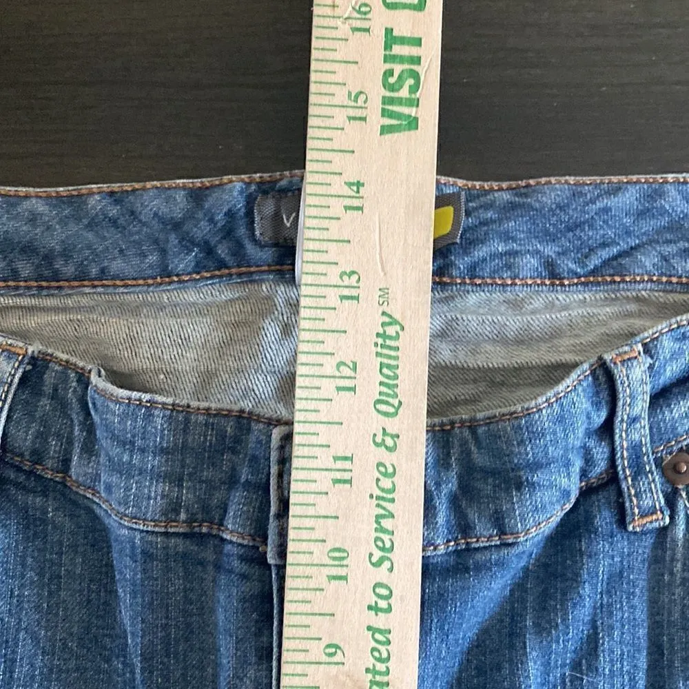 Venezia jeans average right fit size 20 light wash Blue - Image 9