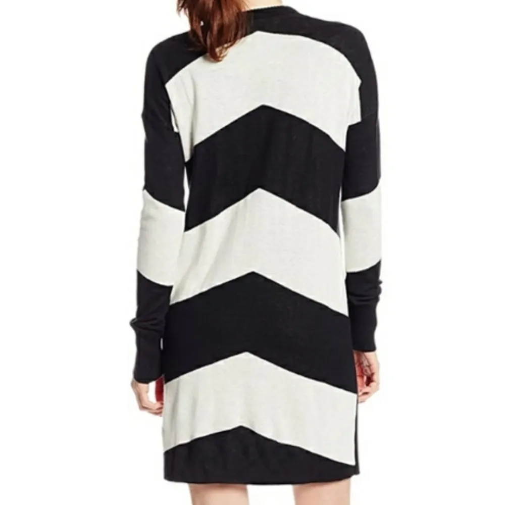Volcom Chevron Black & Off White Knit Long Sleeve Sweater Dress Size Small S - Image 5