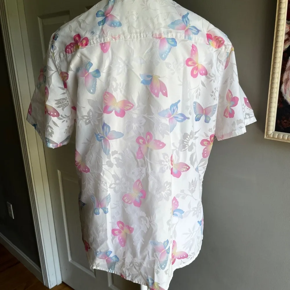 Alfred Dunner Butterfly Print Button Up Shirt Short Sleeve White Floral Top - Image 6