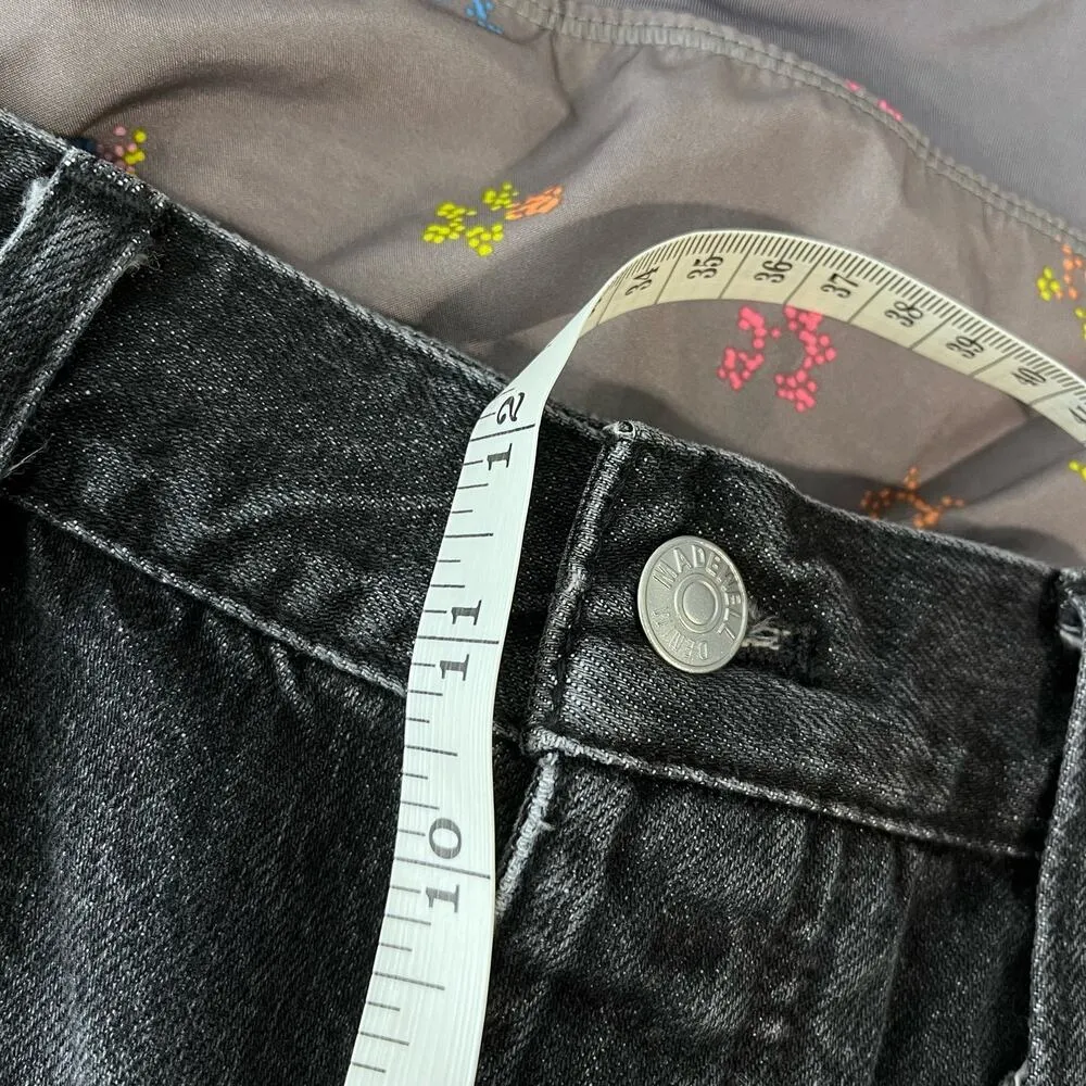Madewell Light Black Raw Hem Midrise Relaxed Denim Shorts Women's Size 31 - Image 5