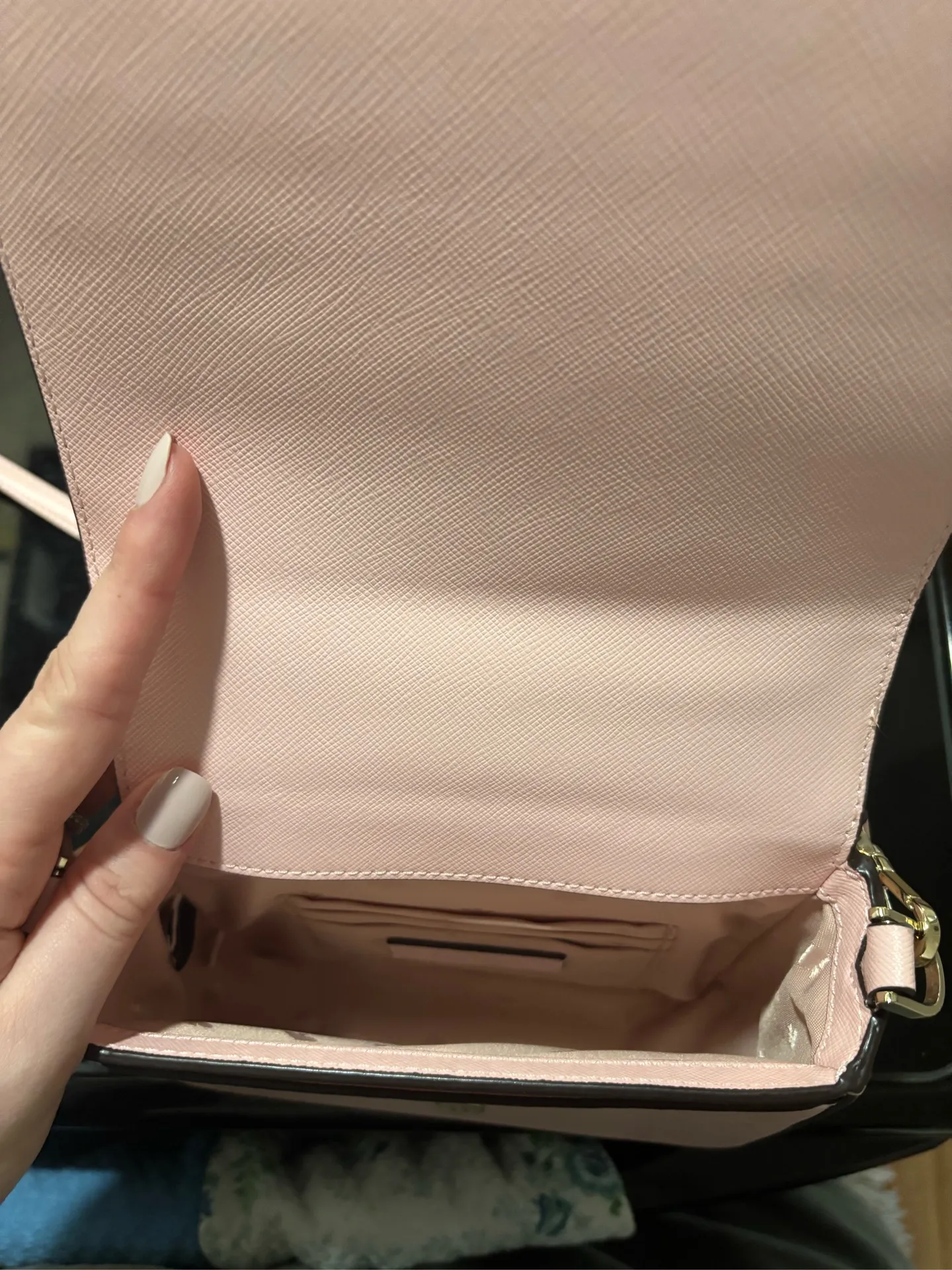 Michael Kors Medium Crossbody Pink and gold hardware Strap - Image 3