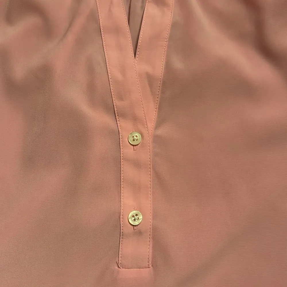 J Crew Factory women’s Sleeveless V - Image 4