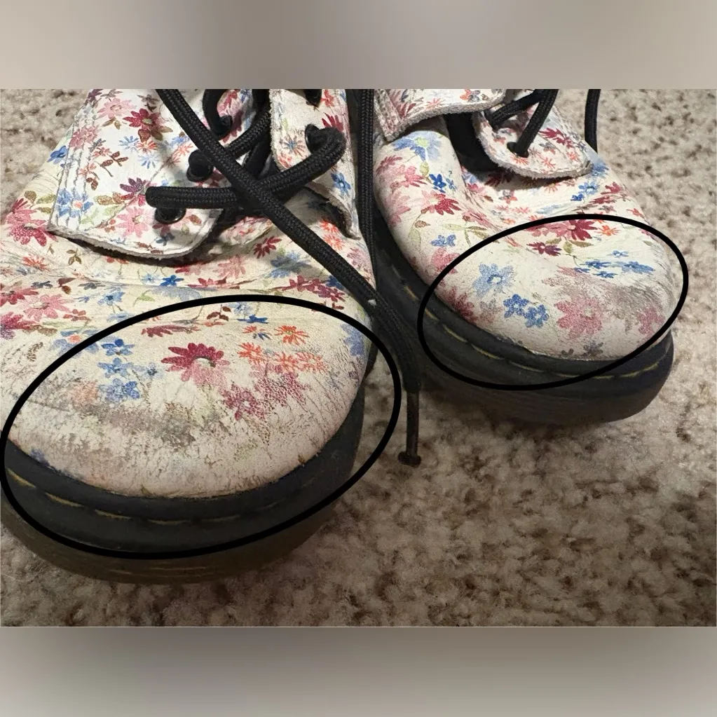 (Doc Martens) Floral Zipper Combat Boots: Size 3W or 1.5 Kids - Image 5