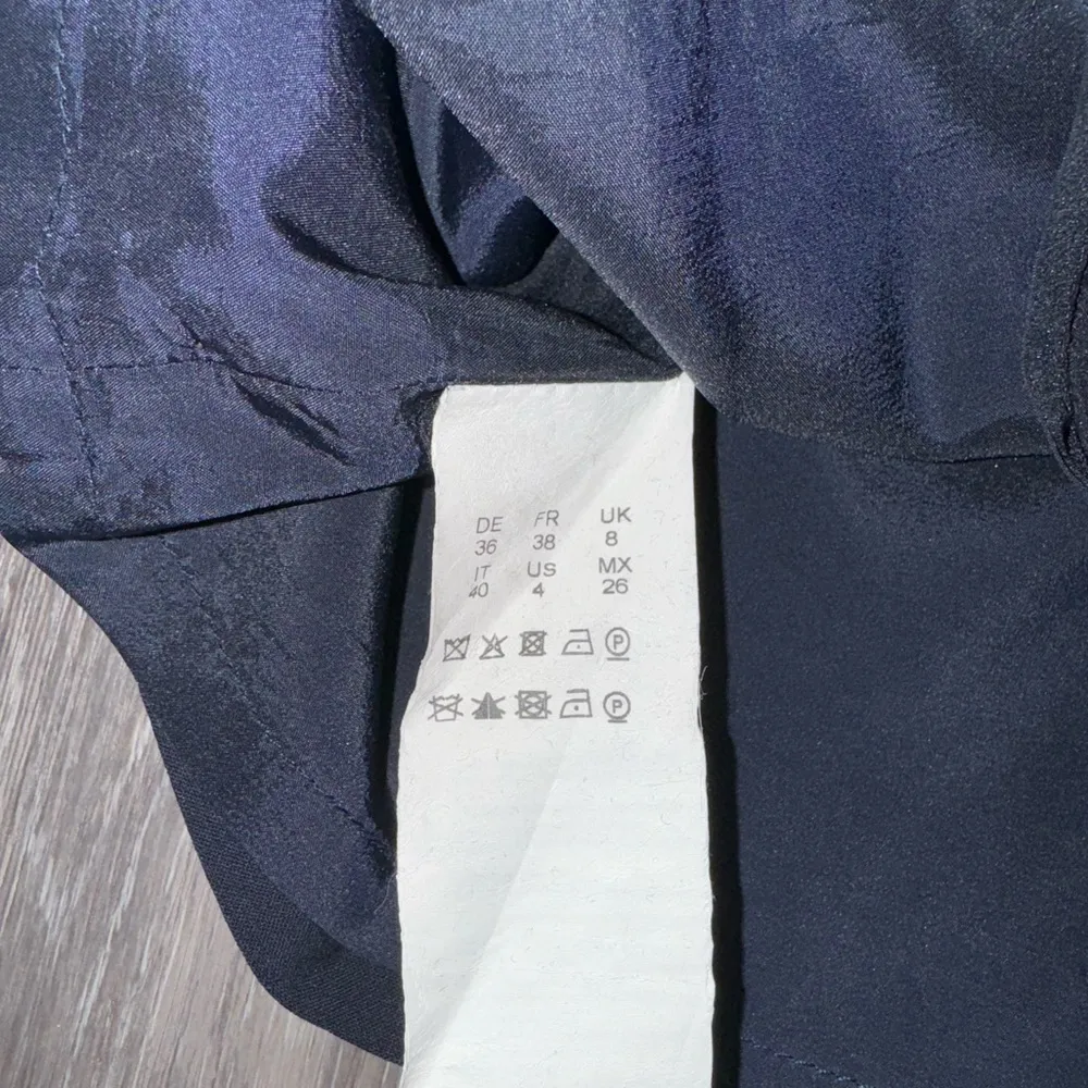 Hugo Boss Two-Tone Office Dress - Size 4 - Image 10