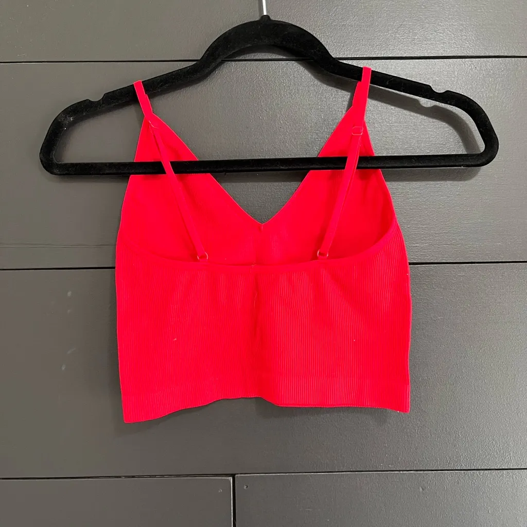 Cherry Red Ribbed Crop Tank Top Stretch Women’s Athletic Casual Sz S EUC - Image 4
