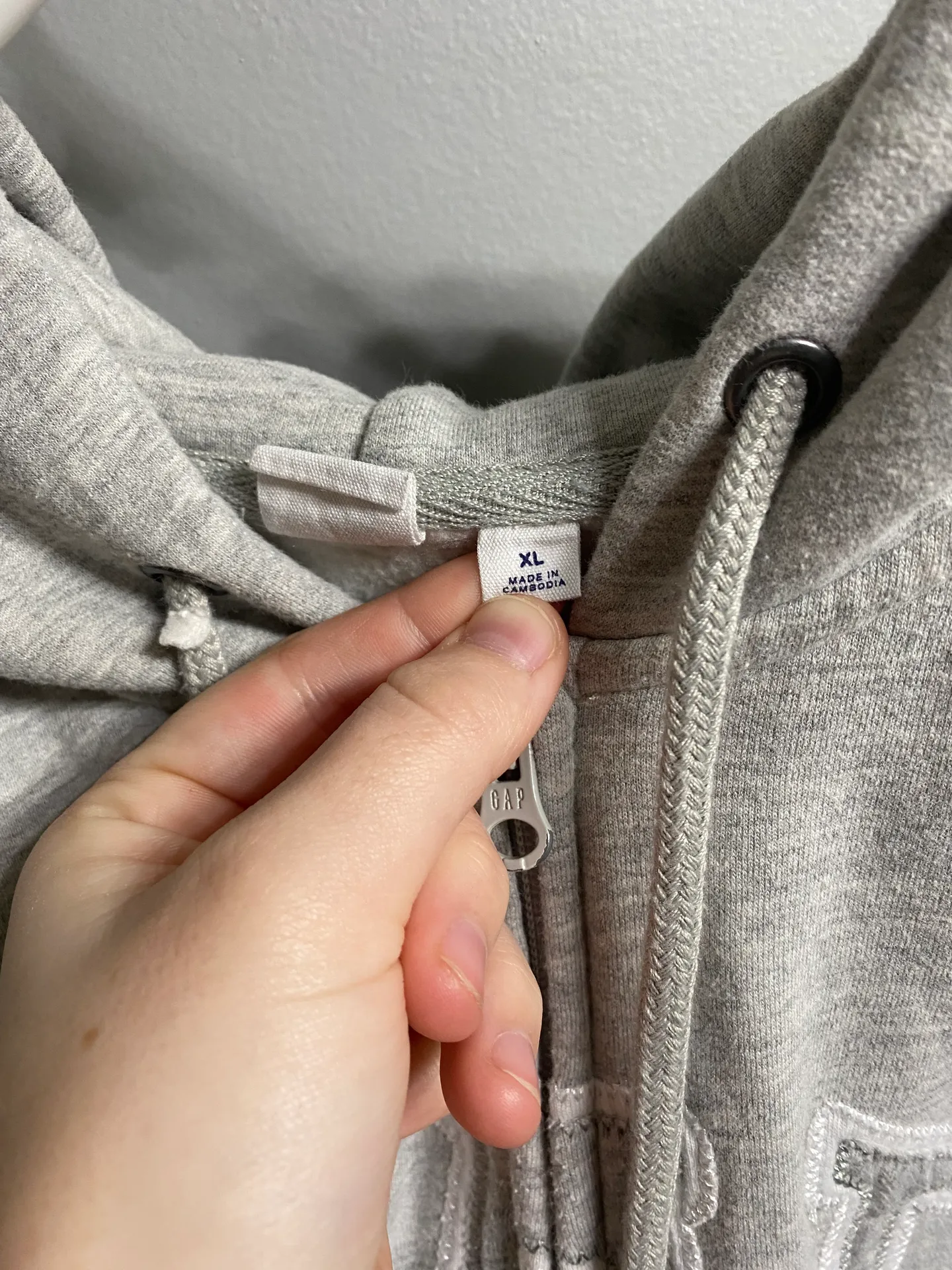 Gap Sweatshirt - Image 3