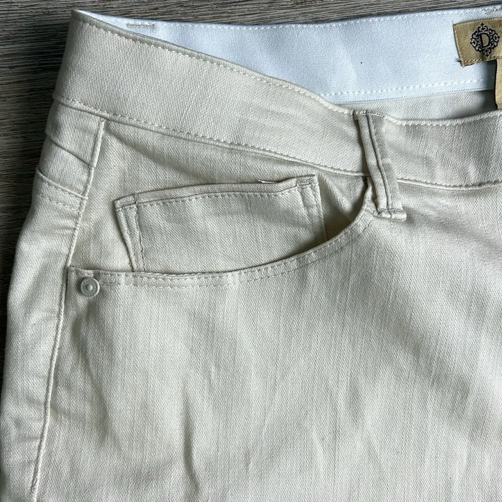 Democracy “Ab” Technology High Rise Vintage Skinny Cream Jeans Size 16 - Image 10