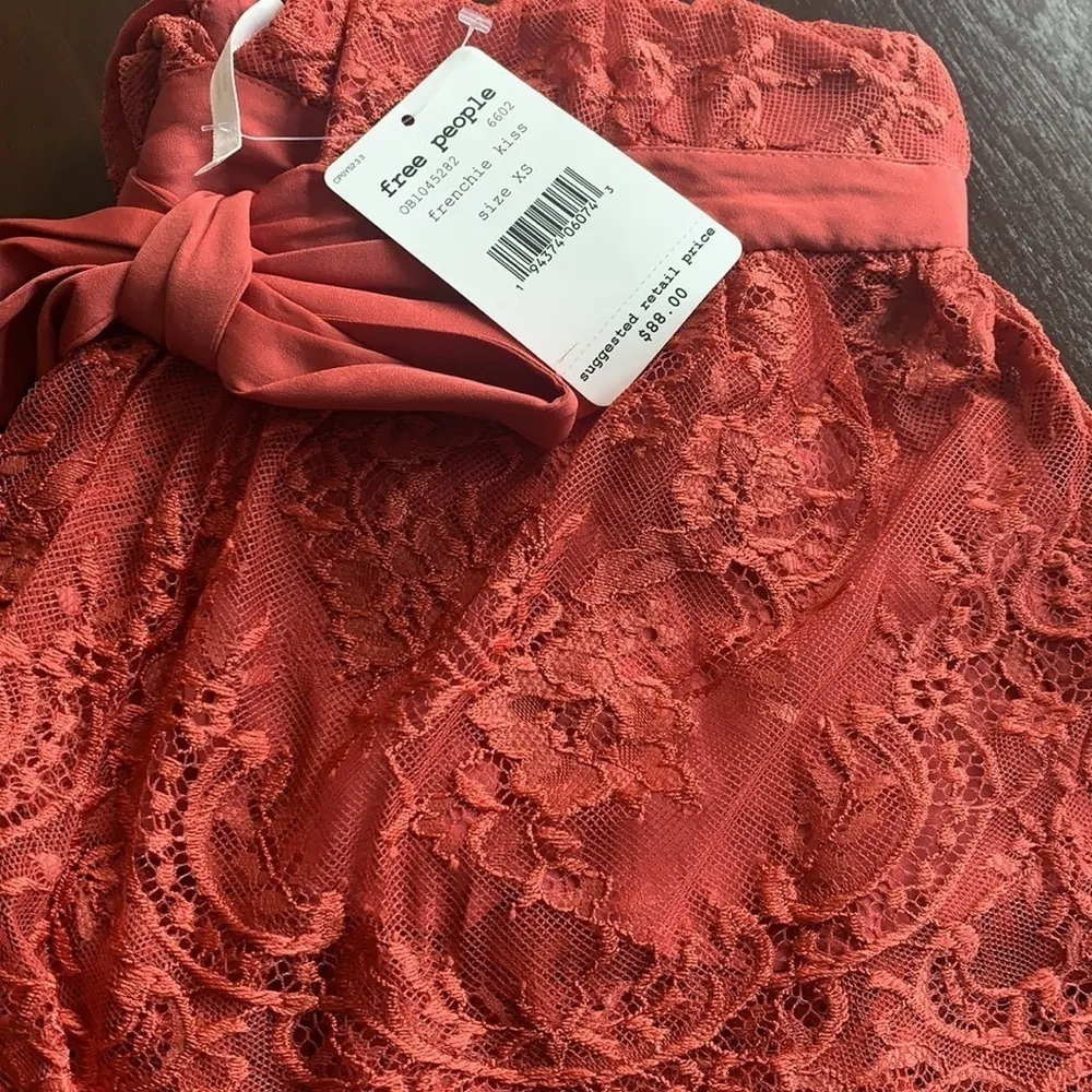 NWT Free People Chante Lace Tank Top In Frenchie Kiss XS - Image 2