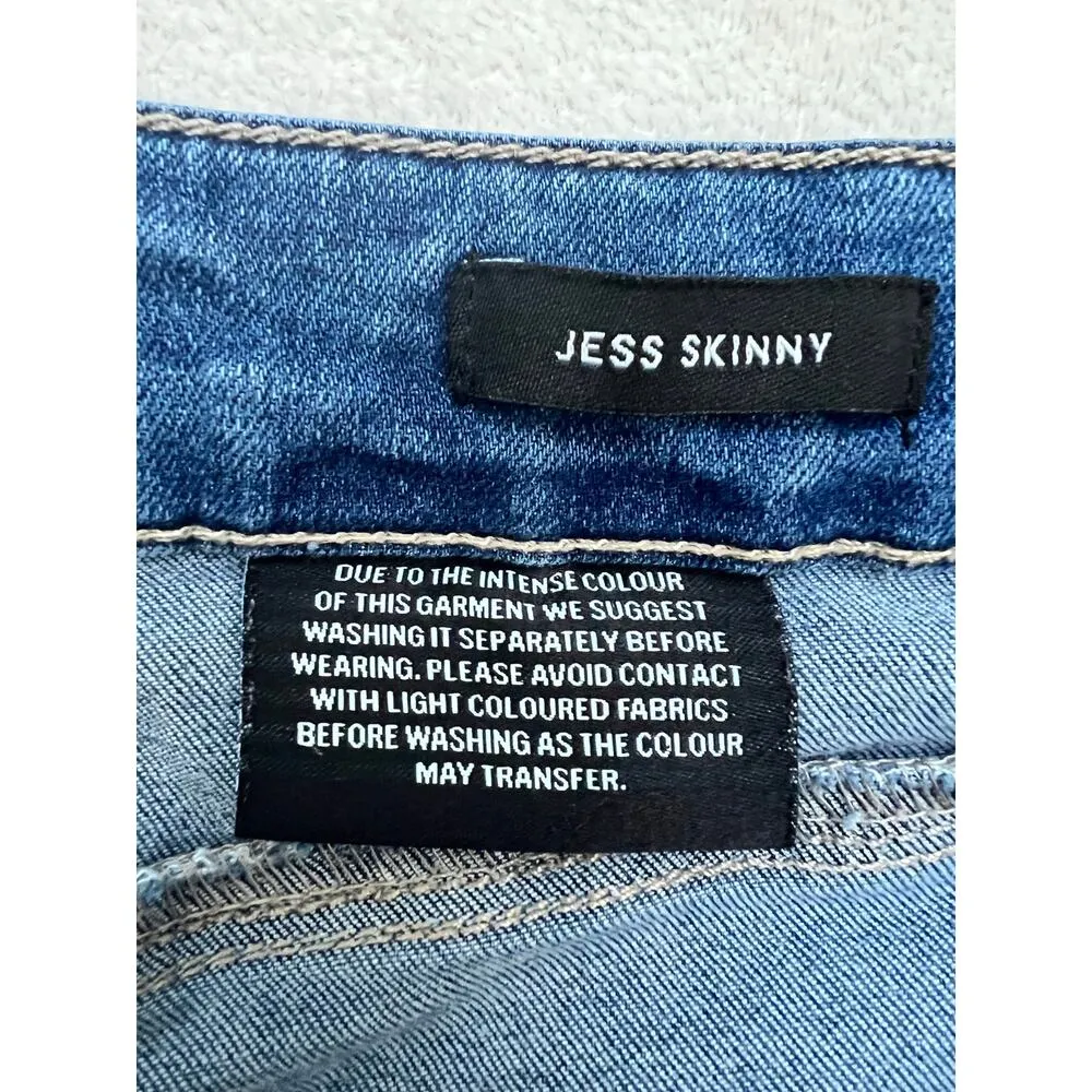 Kendall + Kylie The Icon Short Jess Skinny Mid-Rise Denim Shorts Size 9/29 - Image 4