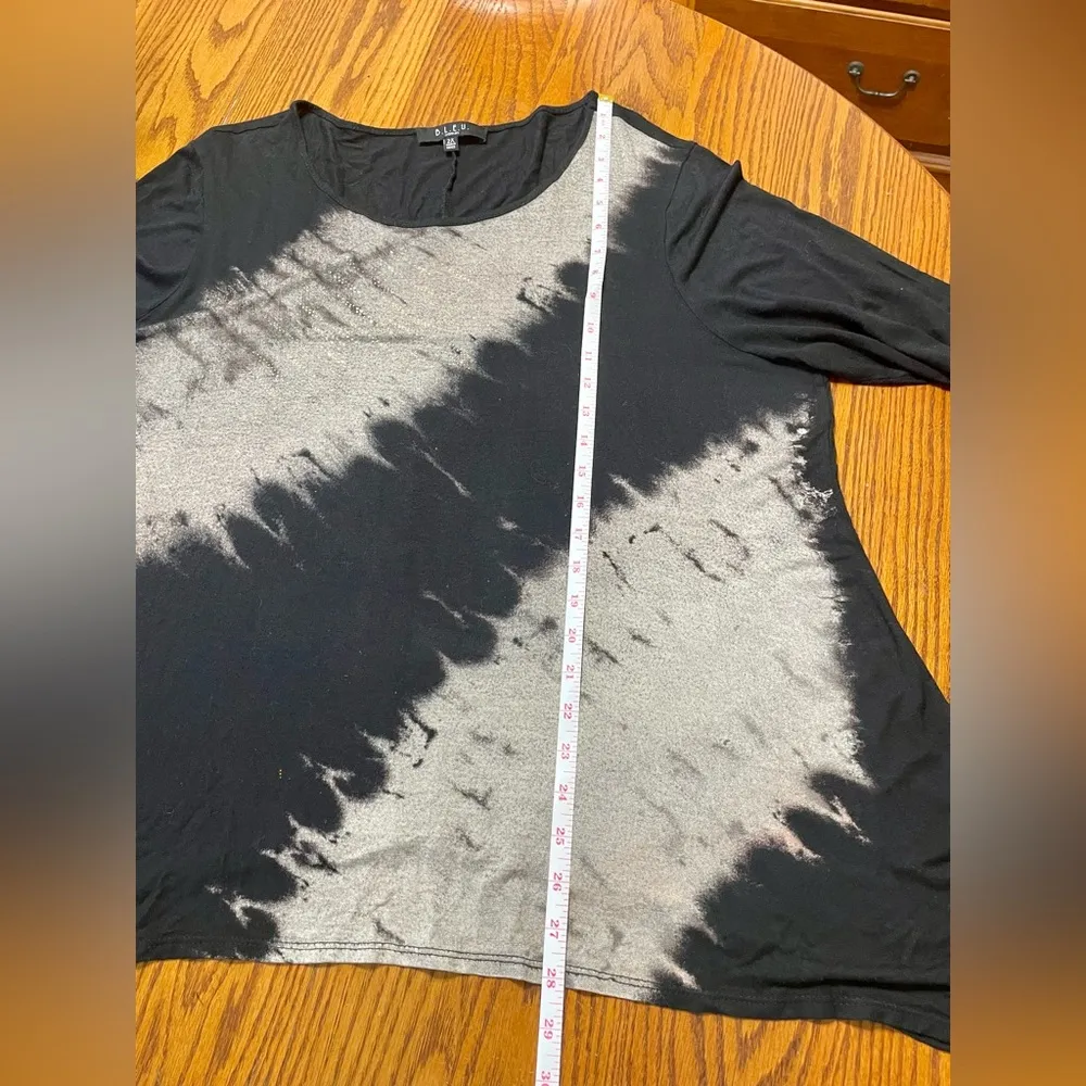 B.L.E.U 3/4 Sleeve Scoop Neck Shirt Black & Tan Size 2X - Image 9