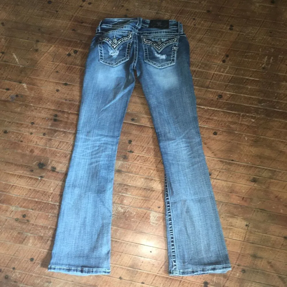 Miss Me fantasy border bling size 25 signature boot cut jeans - Image 3