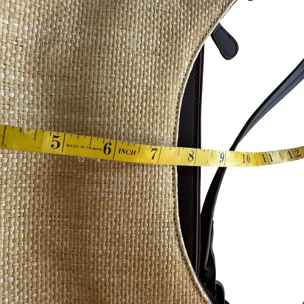 Etienne Aigner Beige and Light Brown Straw Small Shoulder Bag Shoe Charm Casual - Image 10