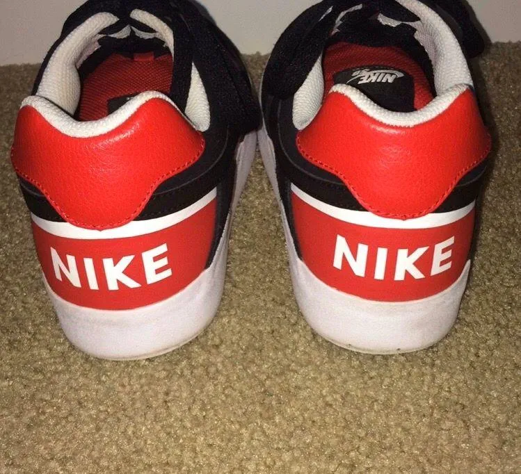 Nike SB Sneakers - Image 6