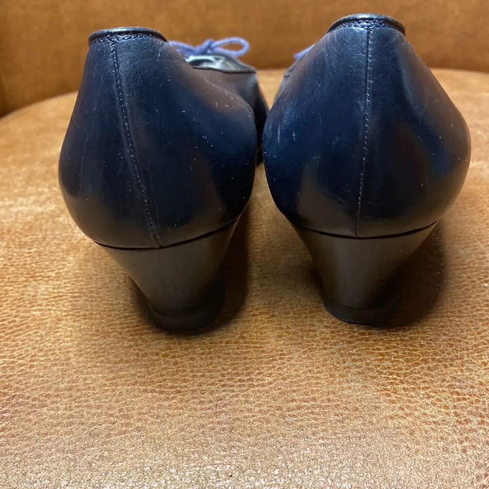 Vintage Salvatore Ferragamo Boutique Black & White Spectator Classic Pum… - Image 4