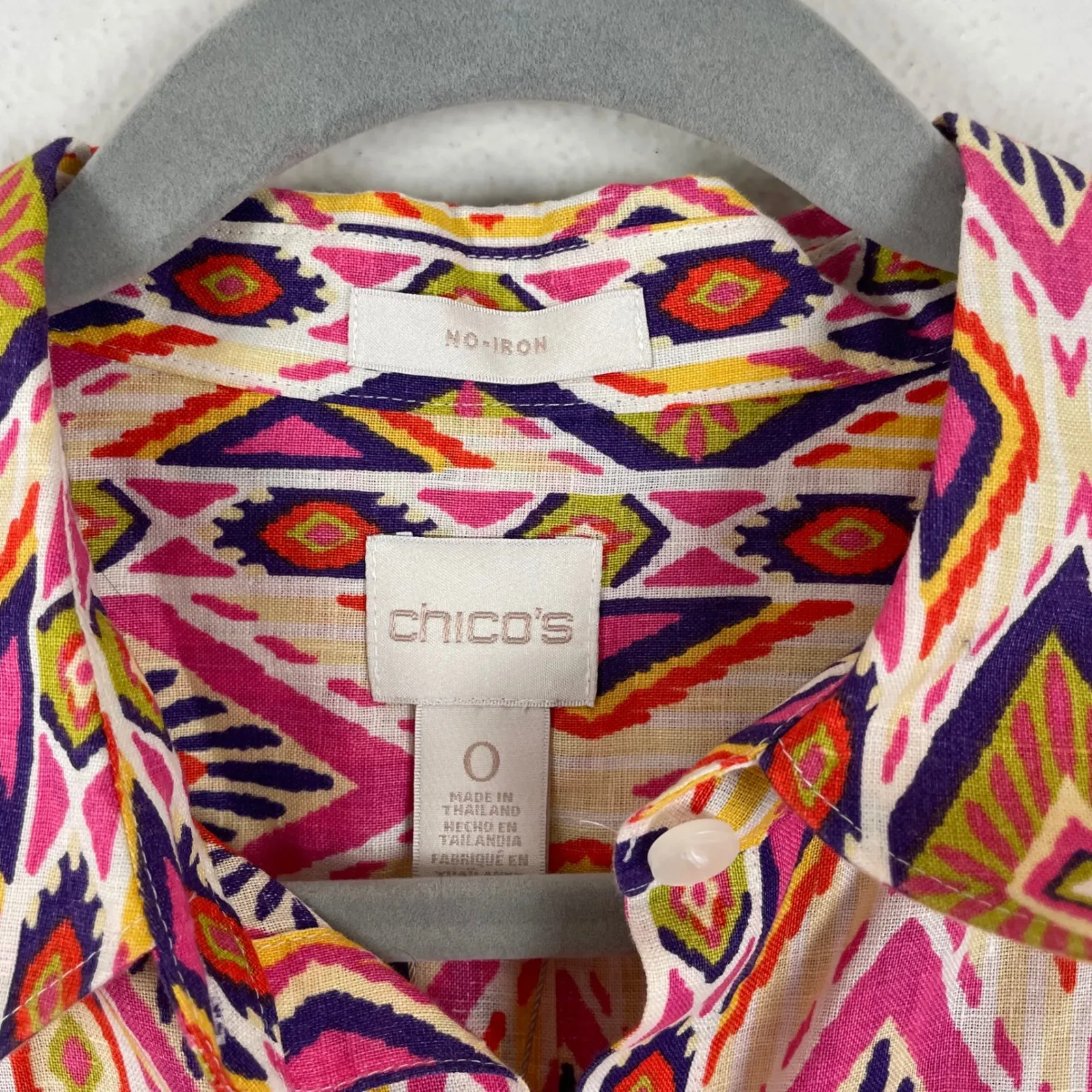 NWT Chico's No Iron Linen Shirt Size 0/ S Colorful‎ Diamond Print 3/4 Sleeve Top - Image 4