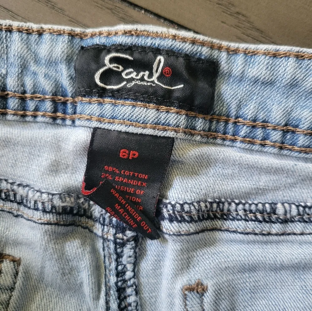 Earl Jean shorts denim distressed 6P women's - Image 2