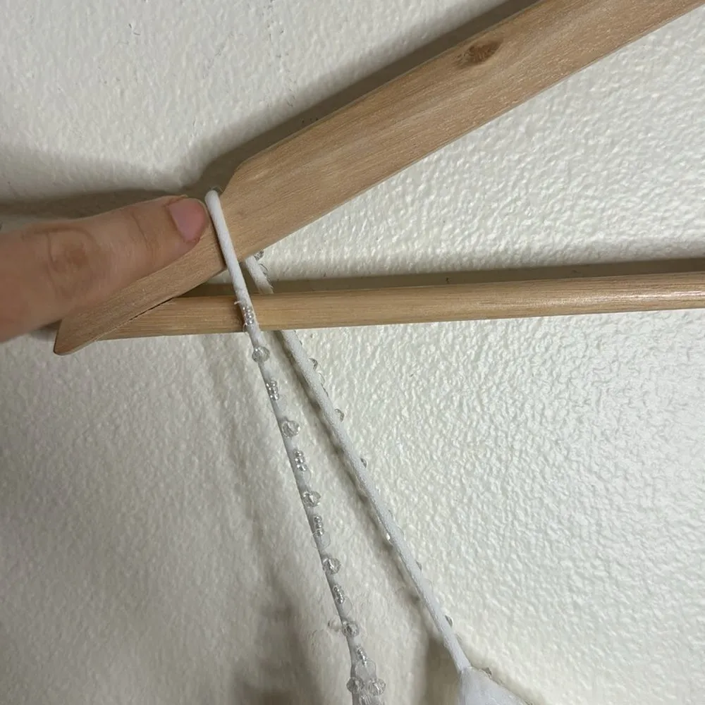 APPLIQUED V NECK SLEEVELESS OPEN BACK A LINE GOWN embellished dress - Image 13