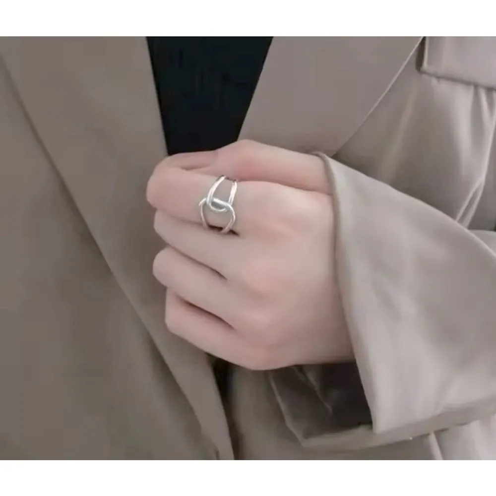 Boutique NEW Knot Ring, 925‎ Sterling Silver Adjustable - Image 8