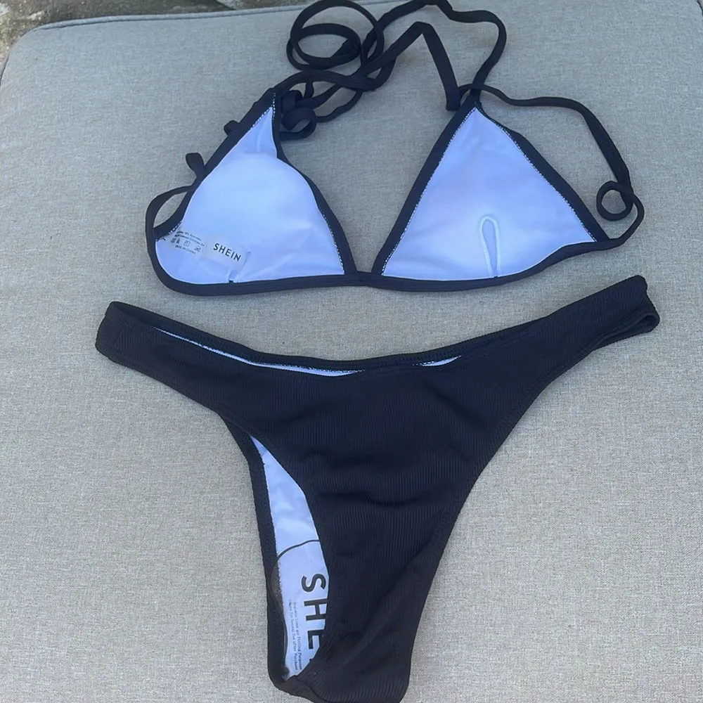 Shein black 2-piece bikini swimsuit triangle top size large NWOT - Image 6