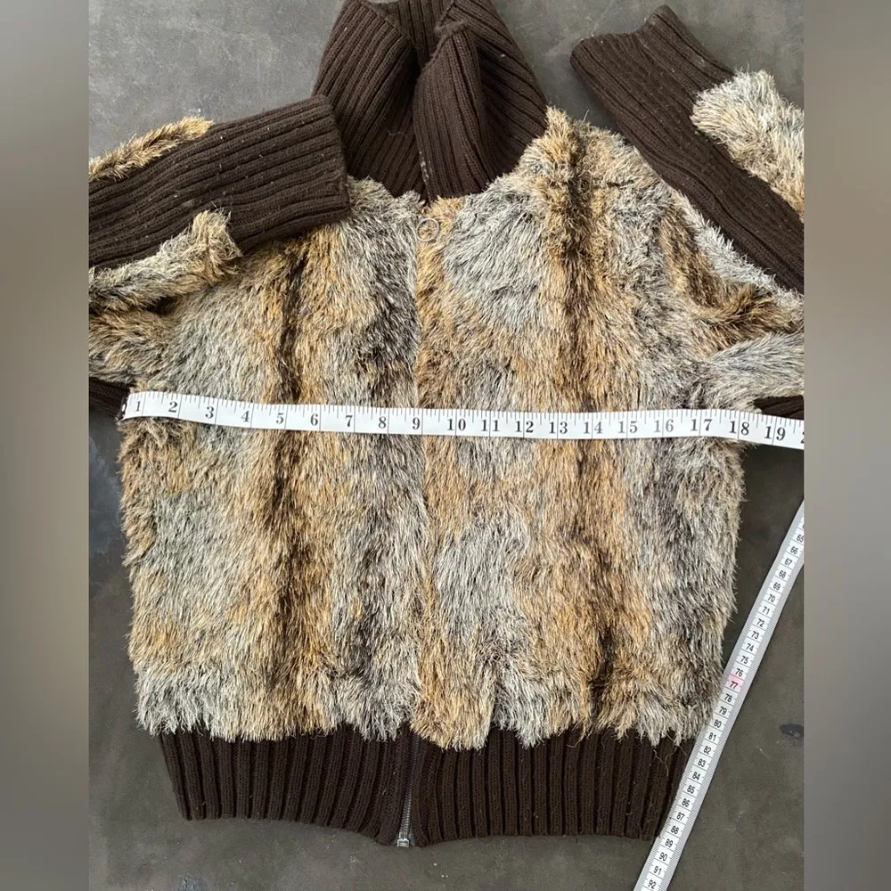 Mango (MNG) Cropped fur-effect bomber jacket - - Image 10