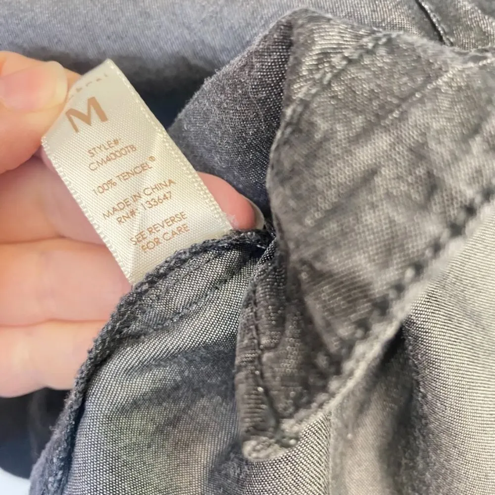Chambrai Dark Button Down Top Gray Size M - Image 6