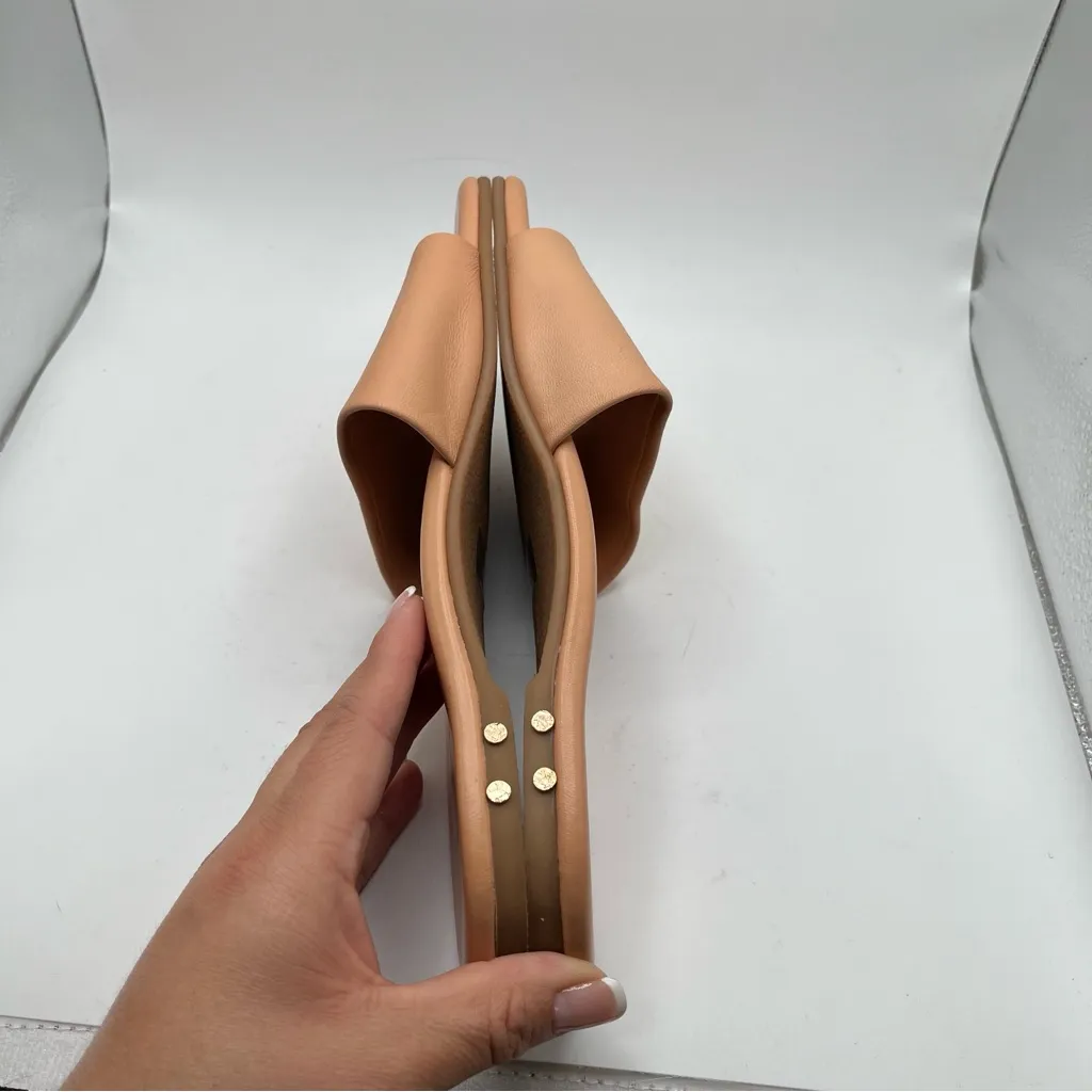 NWOB Honeybird Leather Slide Sandal
BEACH size 9 Beek women leather - Image 6